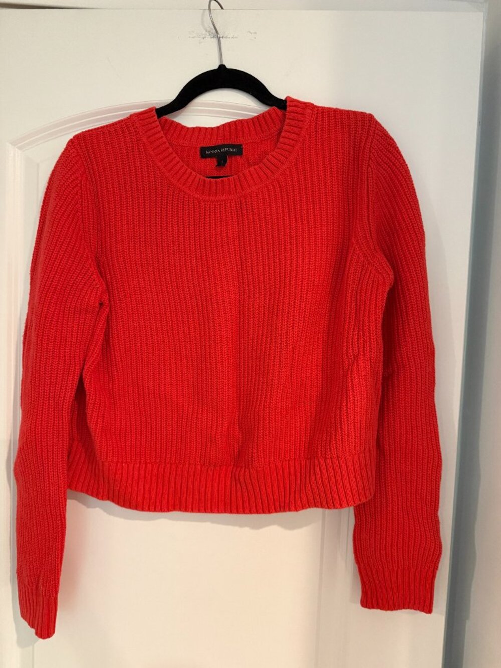Banana Republic Ribbed Crewneck Sweater | Bright Red | Size L